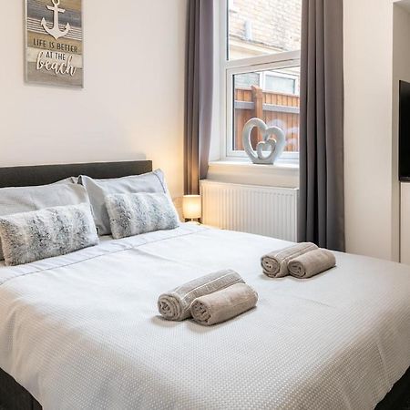 Megs Island Guest House Cleethorpes Luaran gambar