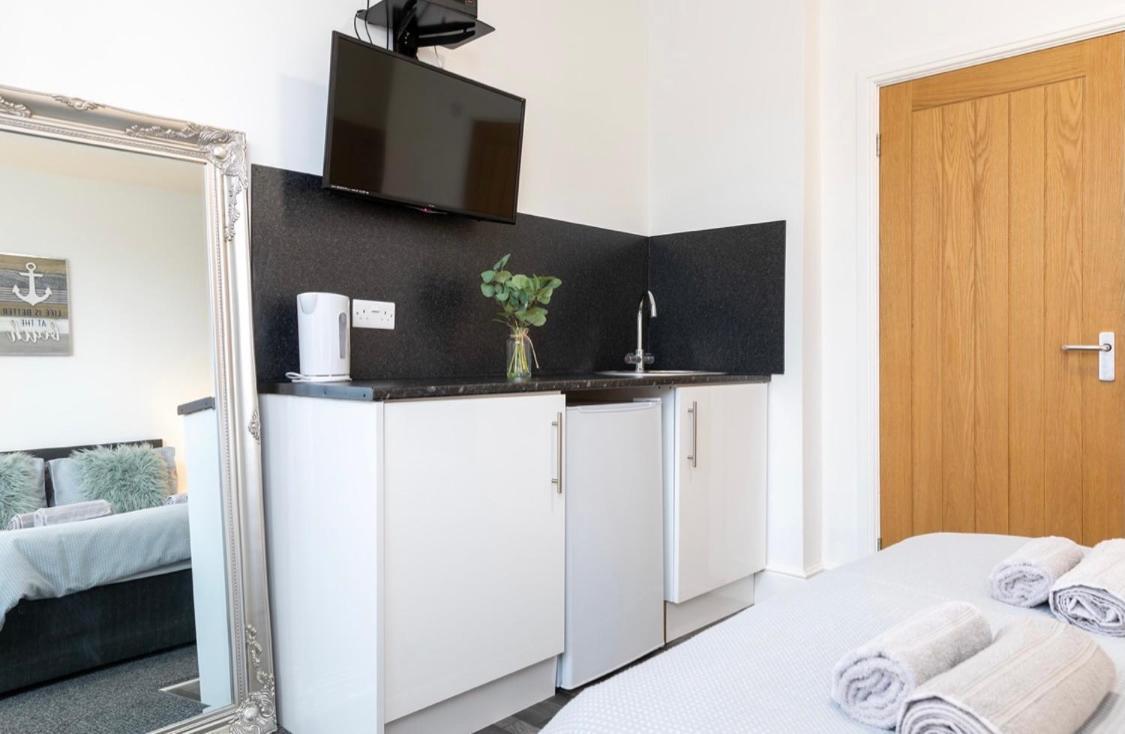Megs Island Guest House Cleethorpes Luaran gambar