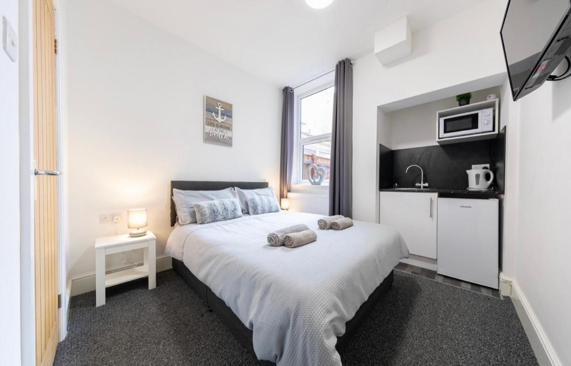 Megs Island Guest House Cleethorpes Luaran gambar